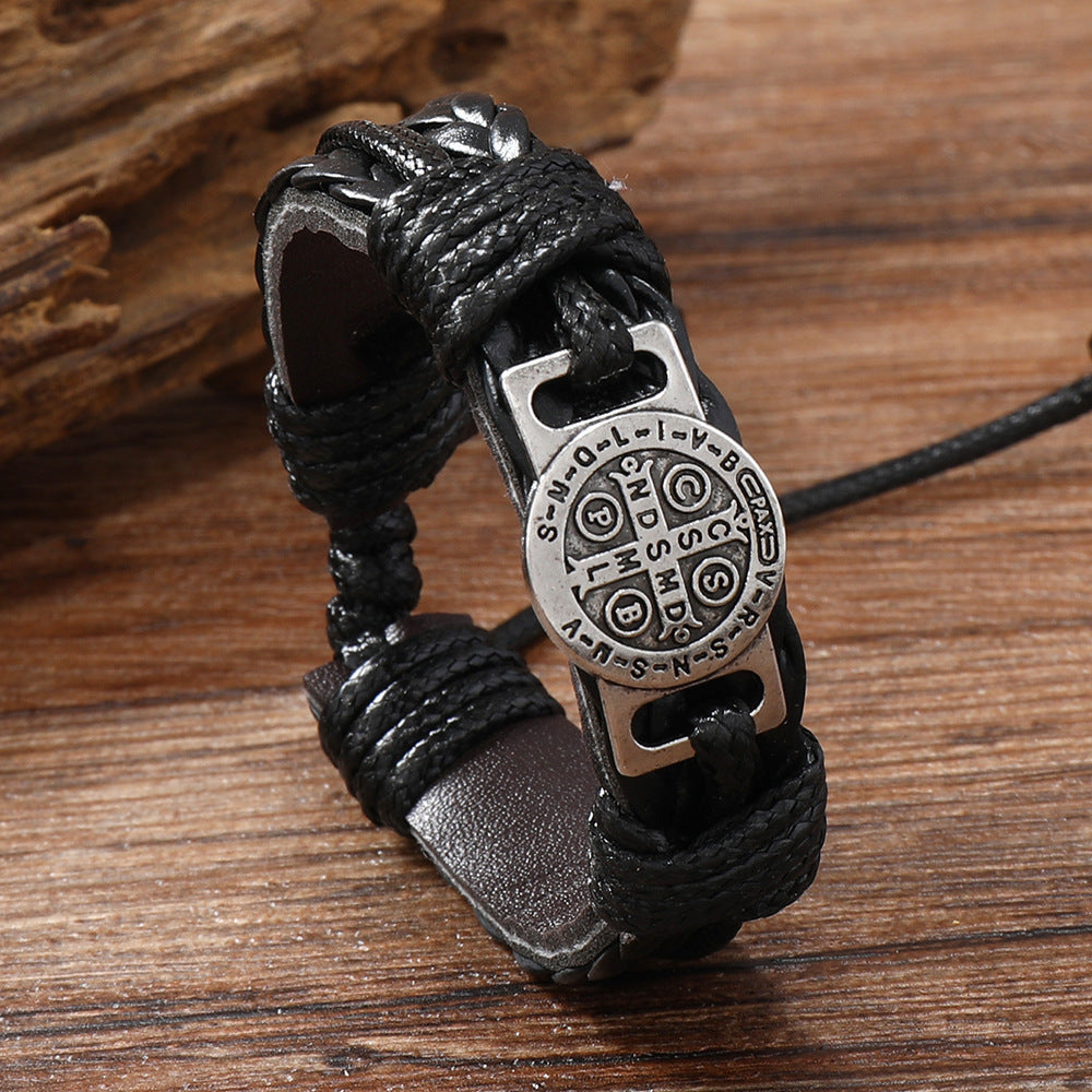 Handflätat läderarmband för män